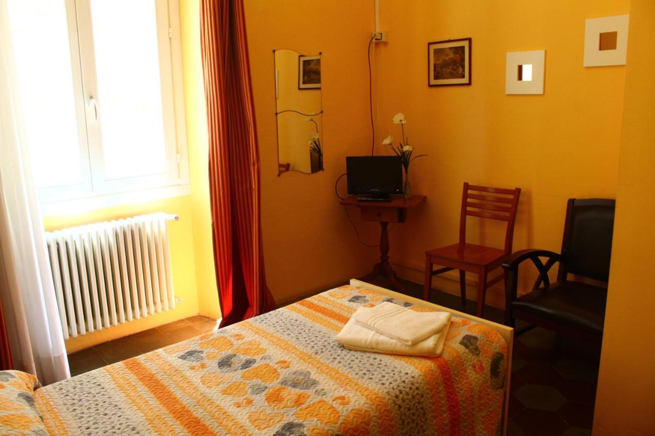 Albergo Del Lago Bellano Bagian luar foto